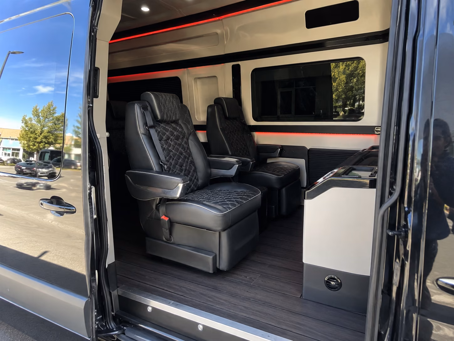 fremont bus rentals for california road trips and oregon travel