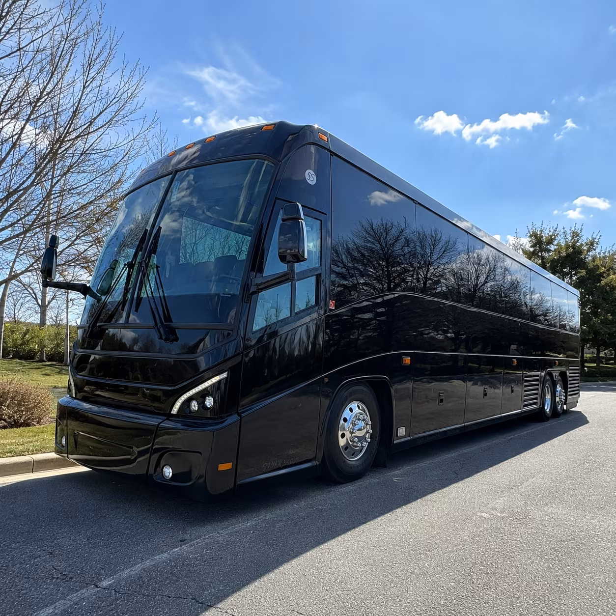 private charter buses for layovers in fremont